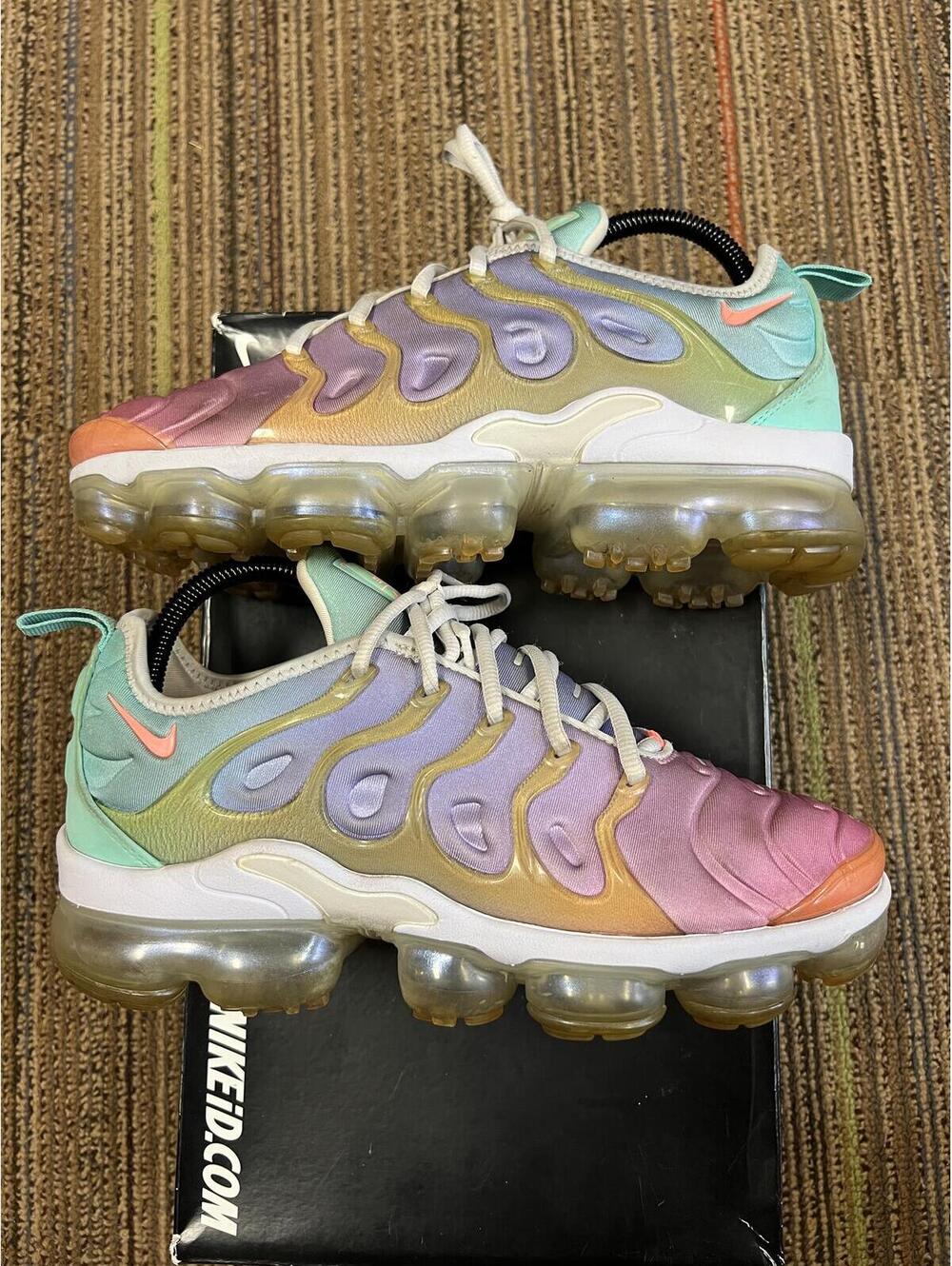 Nike Wmns Air VaporMax Plus 'Easter'